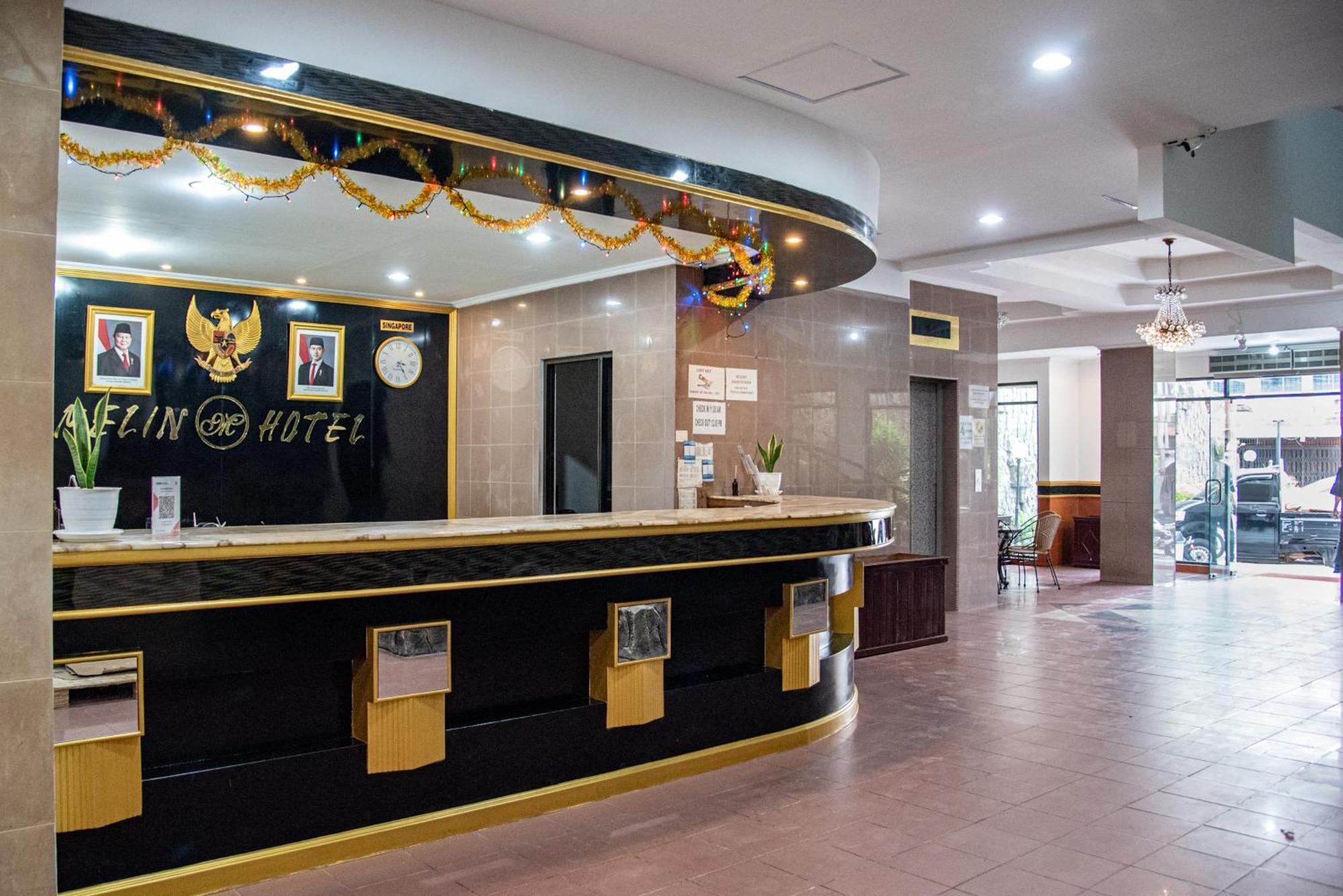 Melin Hotel Tanjungpinang Экстерьер фото