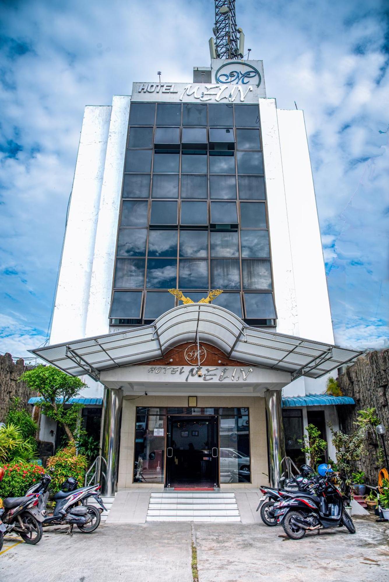 Melin Hotel Tanjungpinang Экстерьер фото
