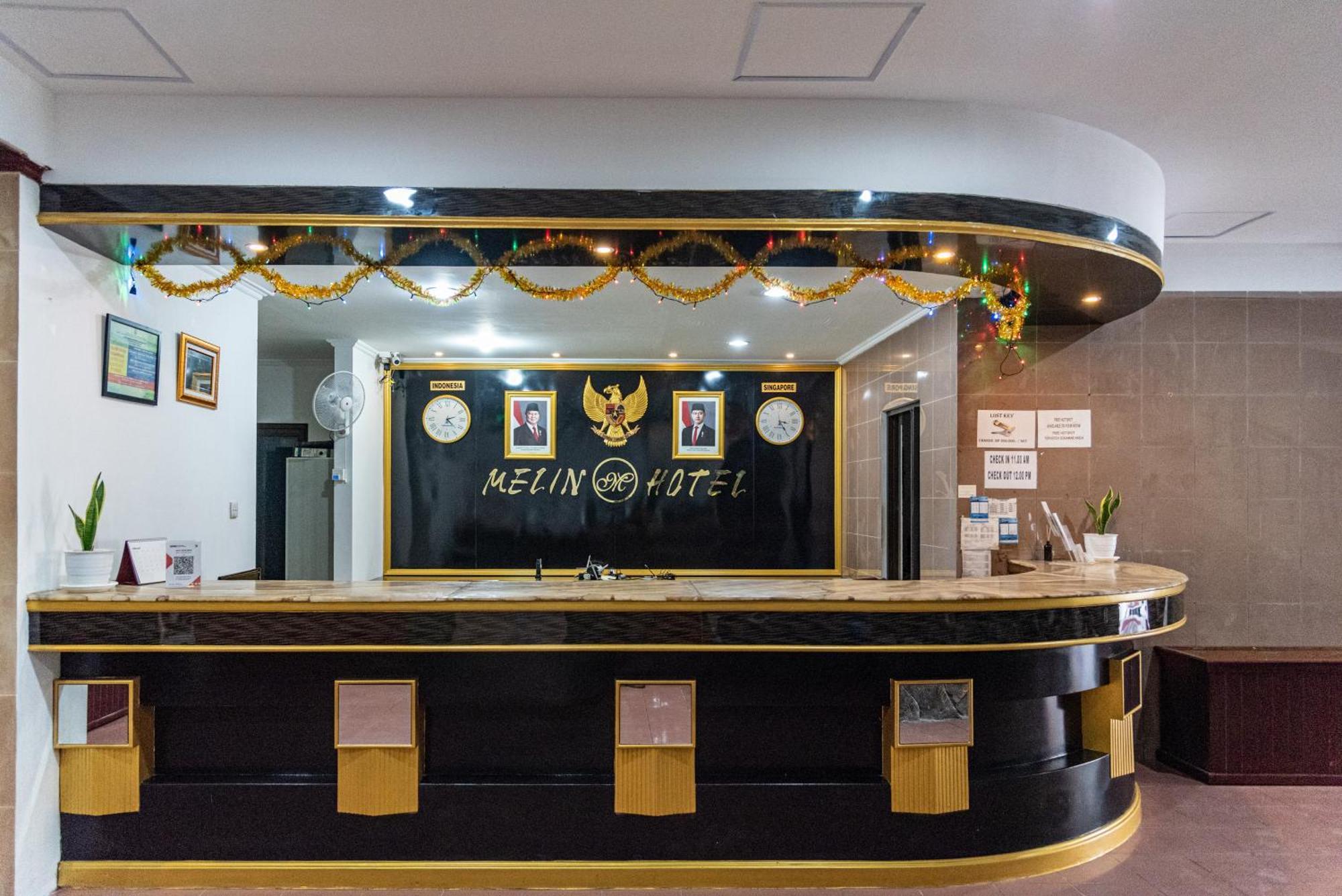 Melin Hotel Tanjungpinang Экстерьер фото